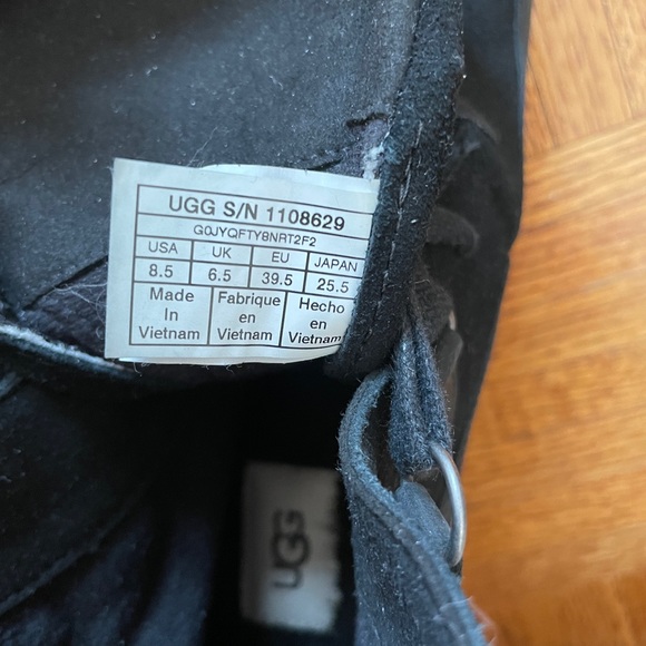 Ugg Kriston Waterproof Bootie Size 8.5 - Picture 6 of 7